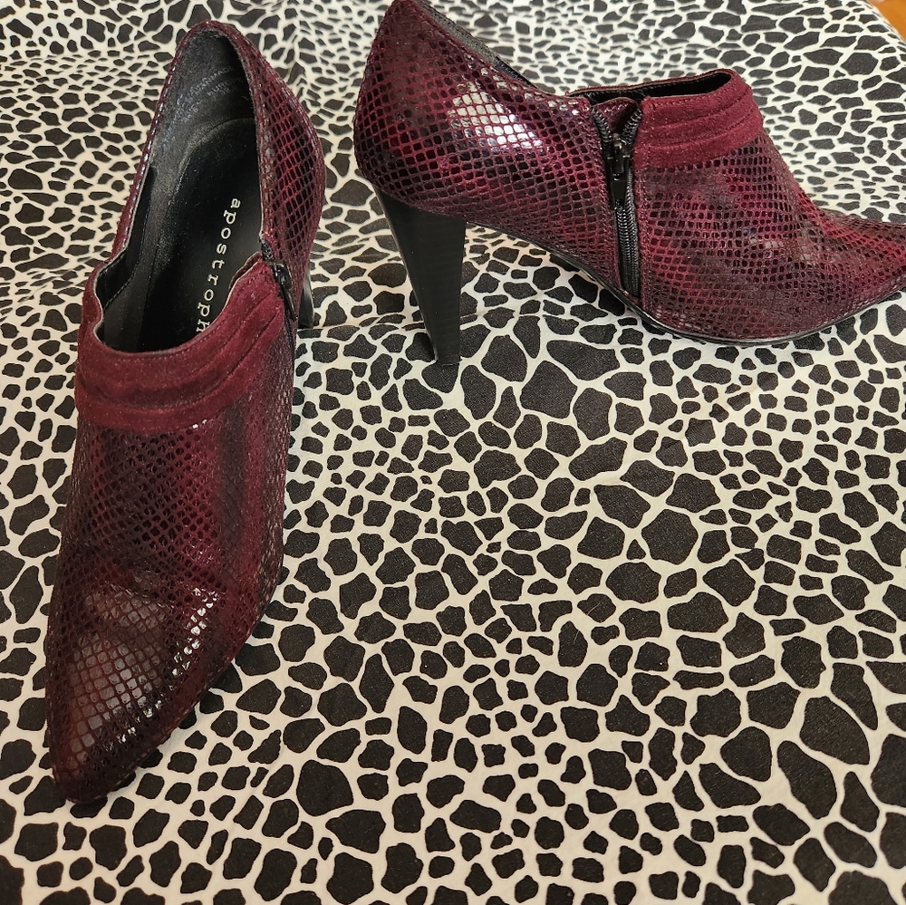 Women's shoes